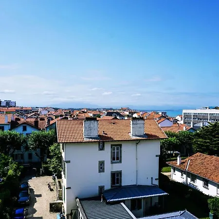 Views Apartamento *